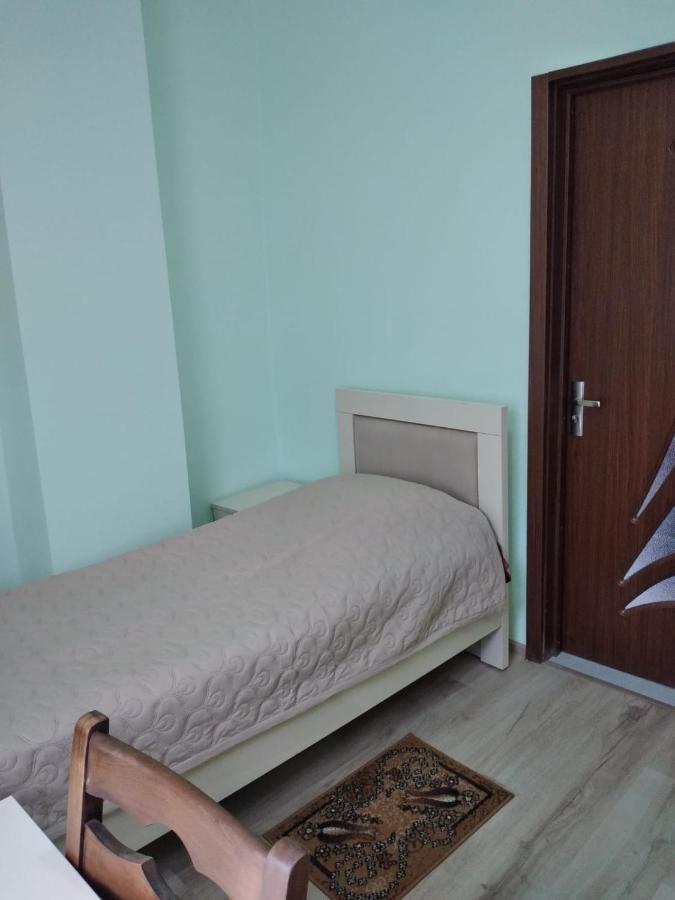 Nunu'S Guesthouse チャルトゥボ エクステリア 写真