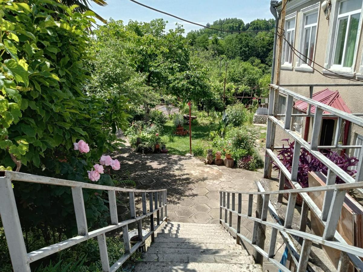Nunu'S Guesthouse チャルトゥボ エクステリア 写真