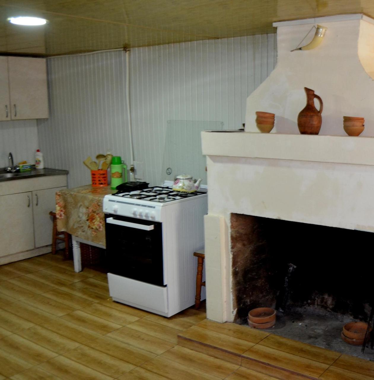 Nunu'S Guesthouse チャルトゥボ エクステリア 写真