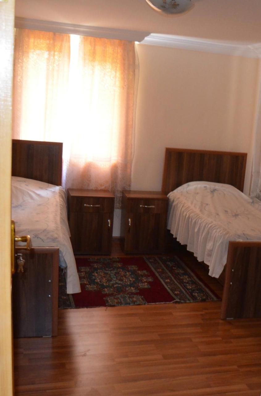 Nunu'S Guesthouse チャルトゥボ エクステリア 写真